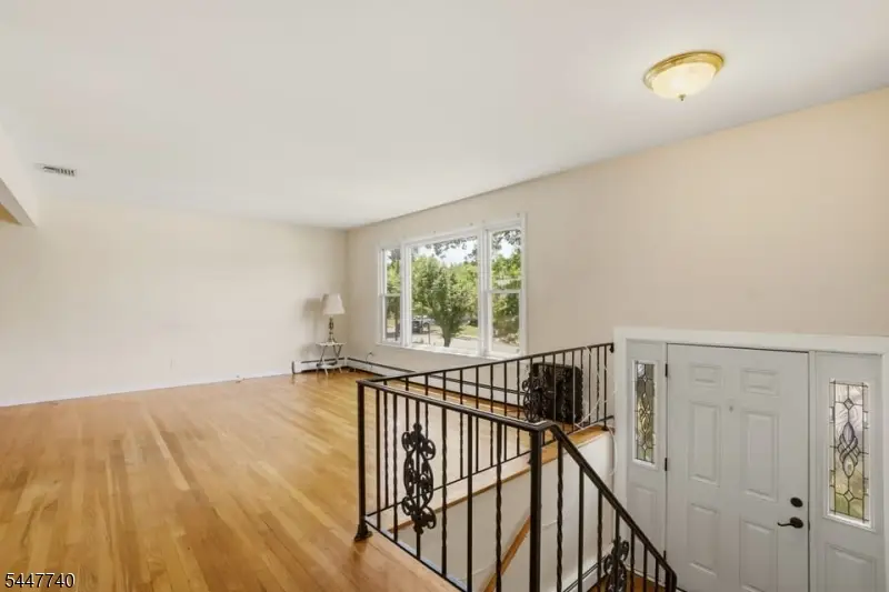 11 Ray Ave, Leonia, NJ 07605 - #2