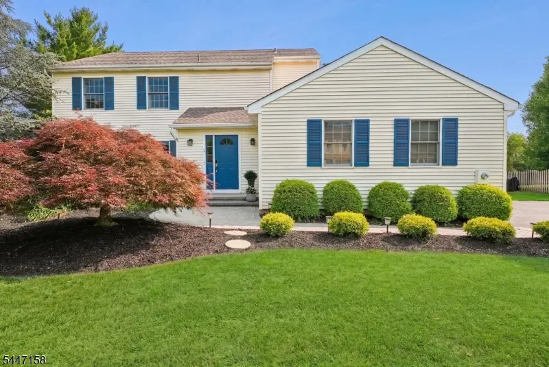 1 Witzling Ct, Raritan, NJ 08822 - #1
