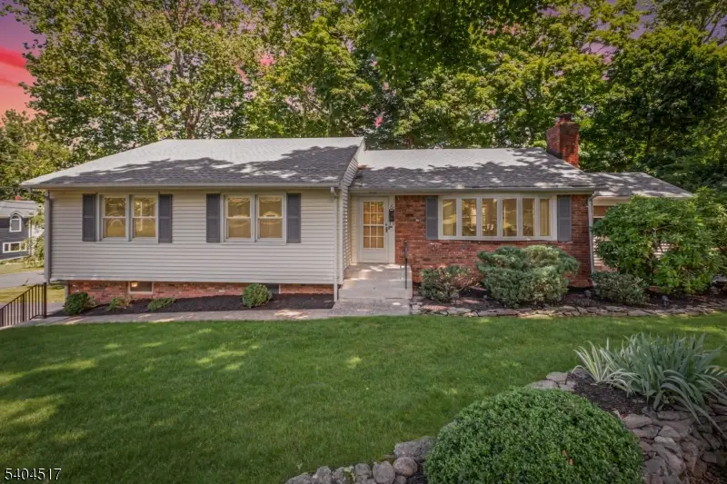 6 Deerfield Rd, New Providence, NJ 07974 - #2