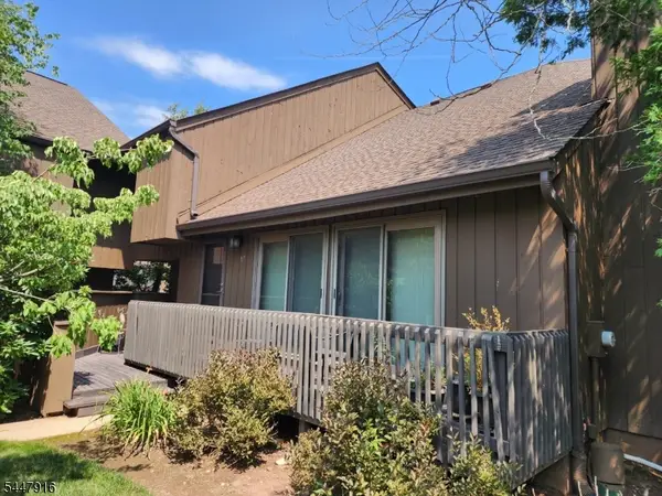 117 Kingsberry Dr, Franklin Twp., NJ 08873