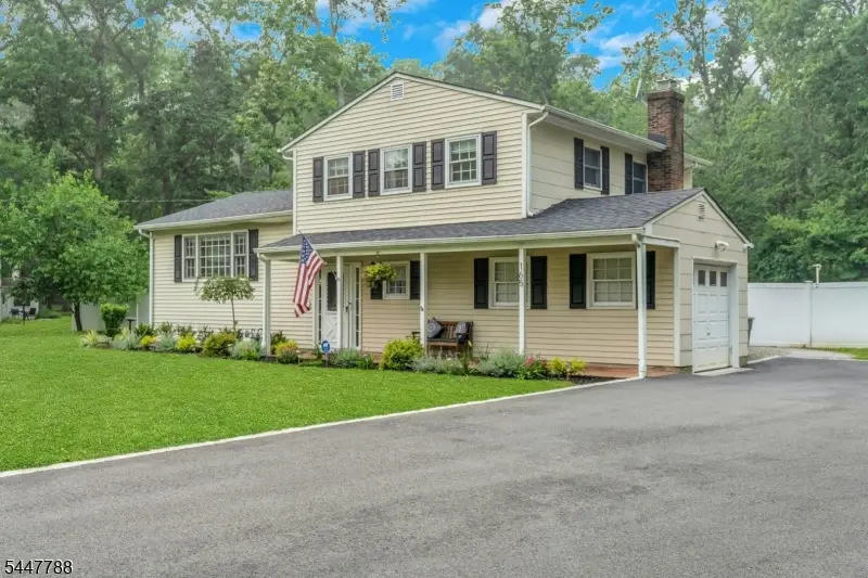 165 Greenwood Dr, Millington, NJ 07946 - #2