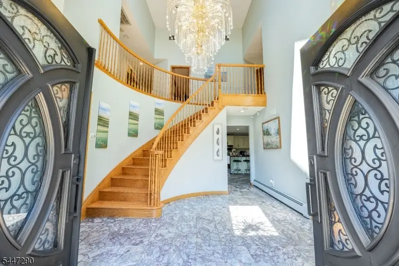 141 Burton Ave, Hasbrouck Heights, NJ 07604 - #3