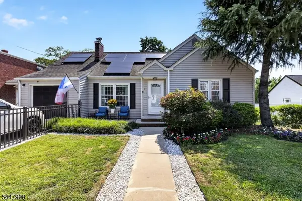 246 N 3rd Ave, Manville Boro, NJ 08835