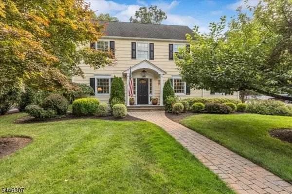 567 Lawrence Ave, Westfield Town, NJ 07090