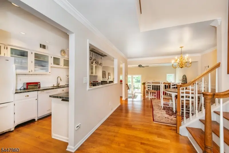 39 Chelsea Ct, Madison, NJ 07940 - #3