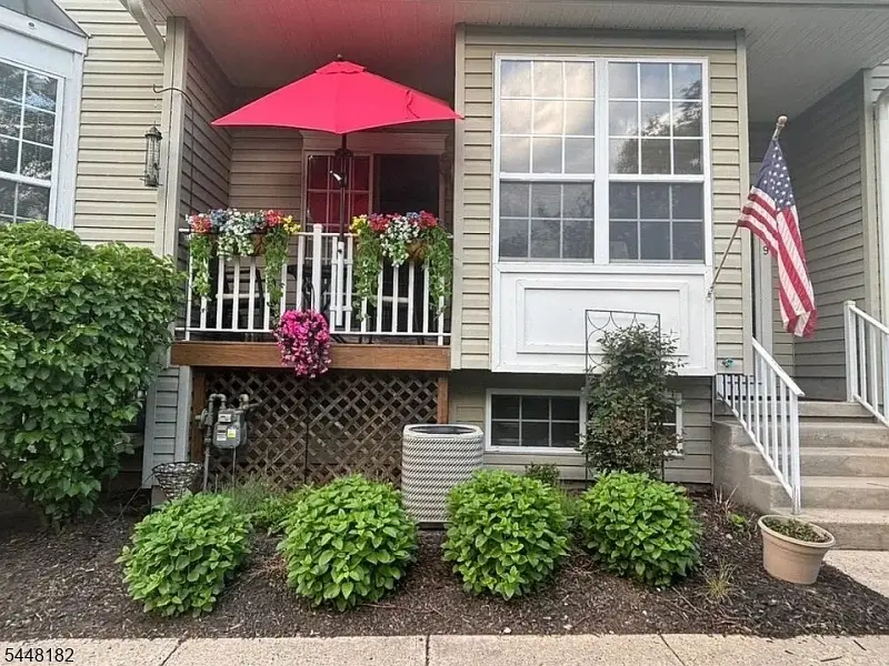 9 Briar Ln, Raritan, NJ 08822 - #2