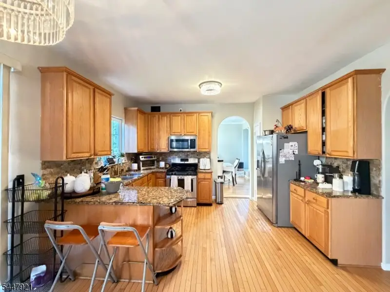 308 Stonehenge Dr, Lopatcong, NJ 08865 - #2