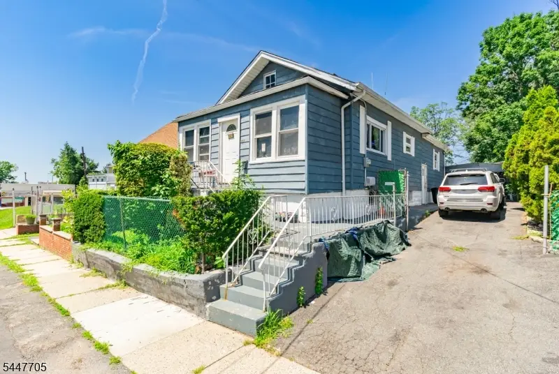 1410 Leslie St, Hillside, NJ 07205 - #1