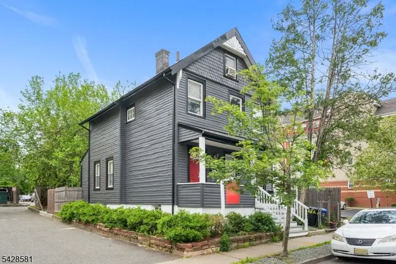 637 Union St, City Of Orange, NJ 07050 - #2
