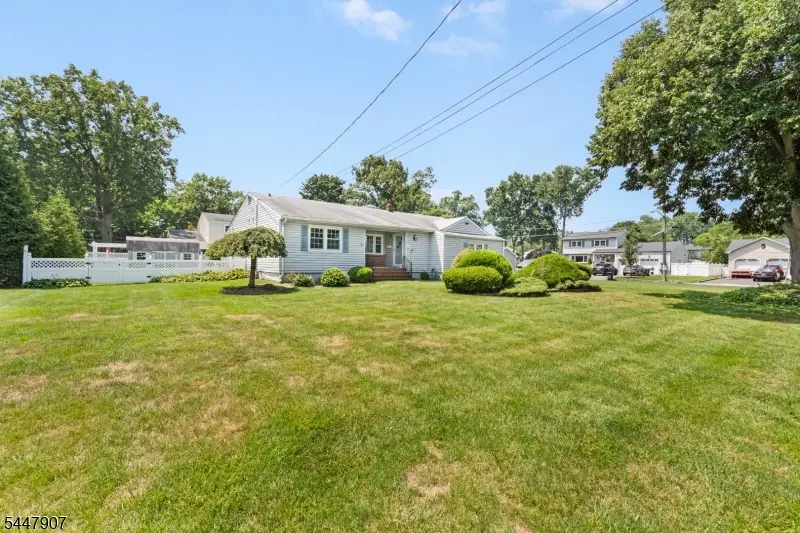 54 Canterbury Dr, Clark, NJ 07066 - #2