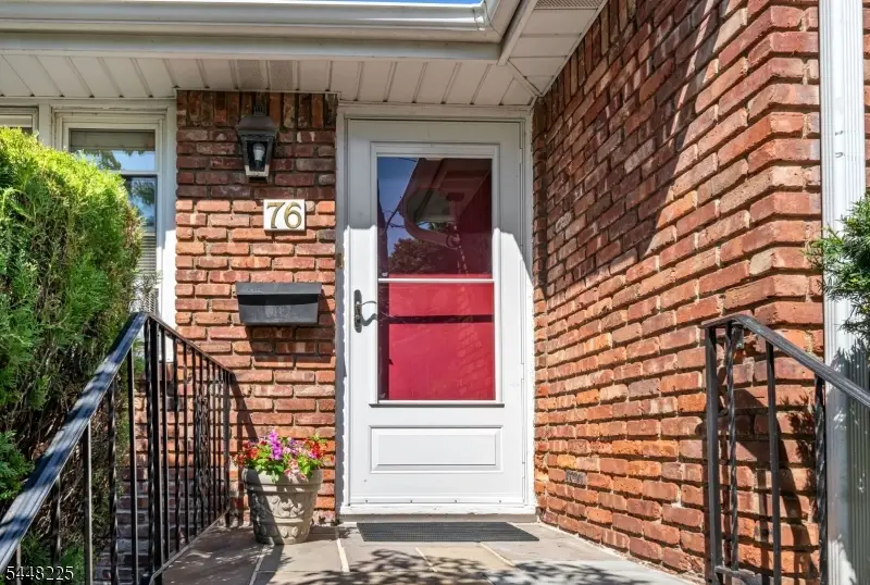 76 Coney Rd, Singac, NJ 07424 - #3