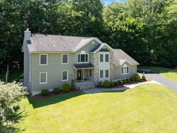 913 High Mountain Rd, North Haledon Boro, NJ 07508