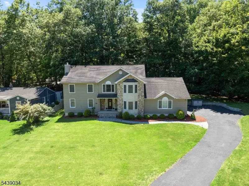913 High Mountain Rd, North Haledon, NJ 07508 - #2