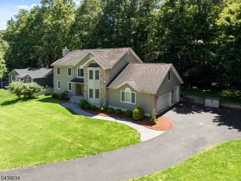 913 High Mountain Rd, North Haledon, NJ 07508 - #3
