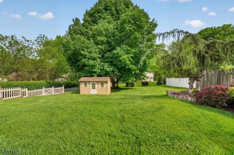 321 Center St, Phillipsburg, NJ 08865 - #2