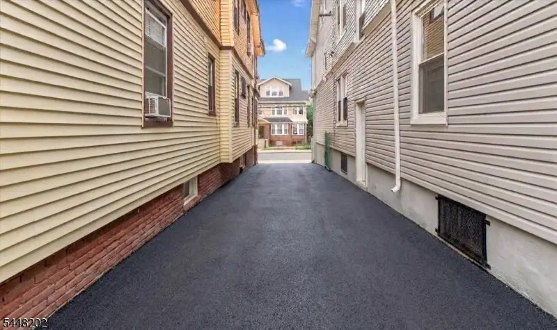 111-113 Huntington Ter, Newark, NJ 07112 - #3
