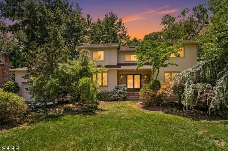 40 Vista Dr, Robertsville, NJ 07751 - #1