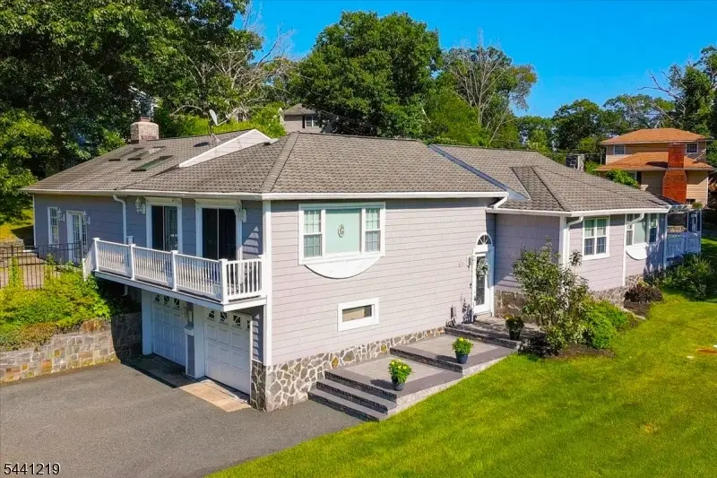 66 Minnisink Rd, Lake Hopatcong, NJ 07849 - #1