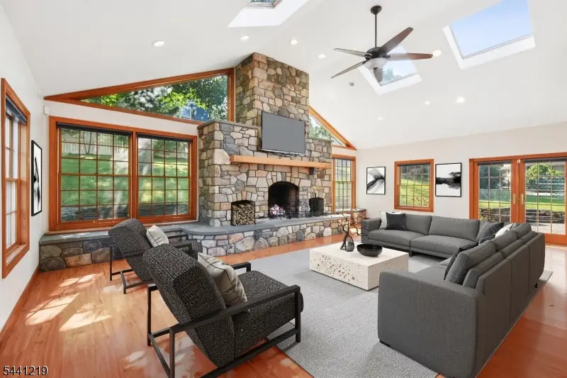 66 Minnisink Rd, Lake Hopatcong, NJ 07849 - #3