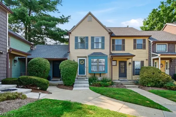 66 Wood Duck Ct, Allamuchy Twp., NJ 07840
