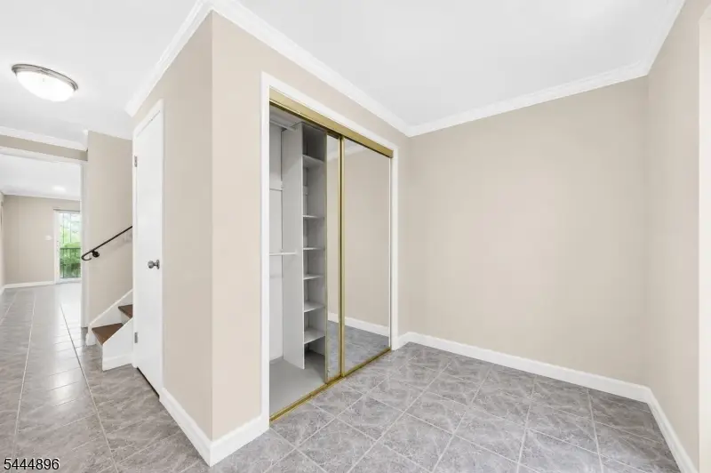 18 E 37th St, Paterson, NJ 07514 - #3