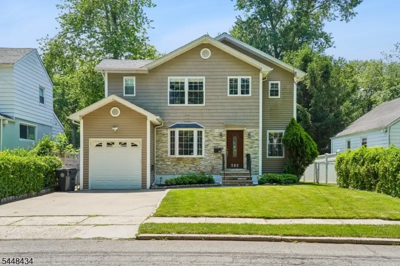 418 Ivy Ln, Englewood, NJ 07631 - #1
