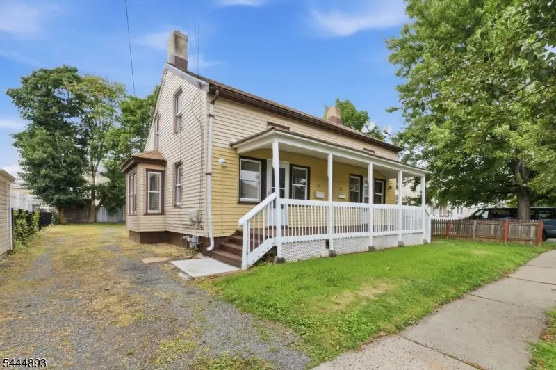 19 Chatham St, North Plainfield, NJ 07060 - #3