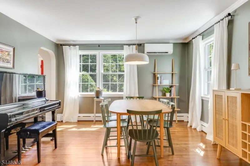 16 Sherman Pl, Morristown, NJ 07960 - #3