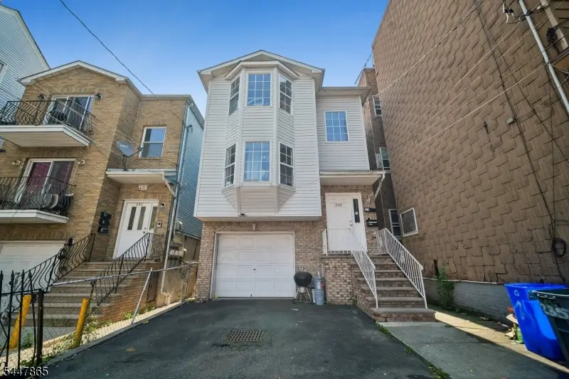 235 4th St, Newark, NJ 07107 - #1