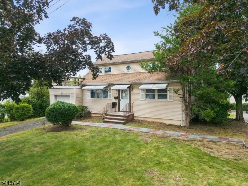 7 E Side Ave, Vauxhall, NJ 07088 - #2
