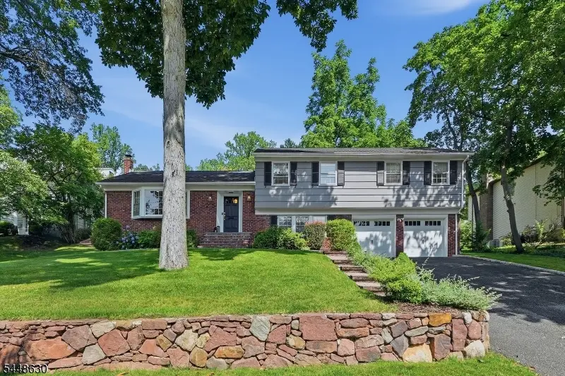 275 Wyoming Ave, Maplewood, NJ 07040 - #1