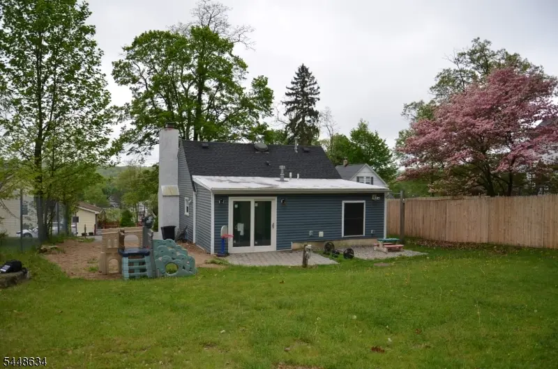 5 Fairview Ave, Mine Hill, NJ 07803 - #2