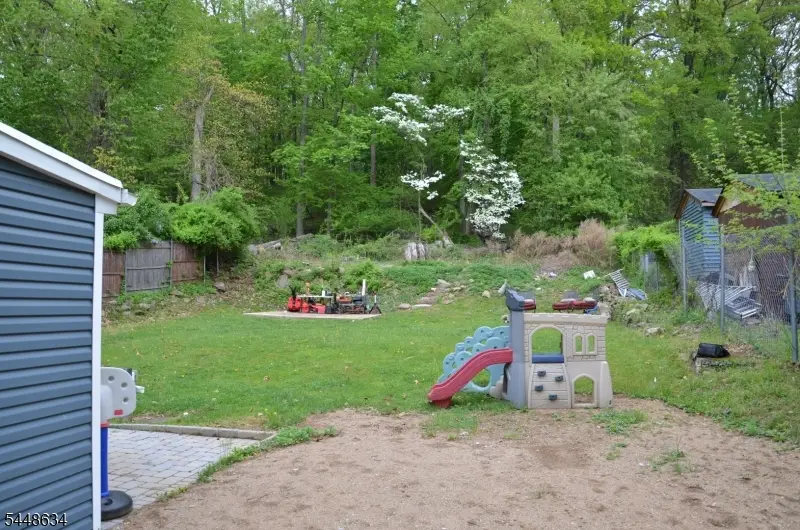 5 Fairview Ave, Mine Hill, NJ 07803 - #3