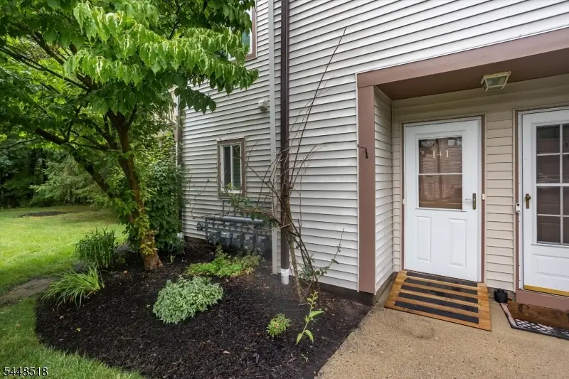 141 Woods Edge Dr #141, Succasunna, NJ 07876 - #2