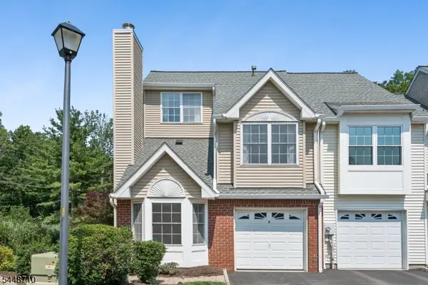 9 Paula Way Ondo, Berkeley Heights Twp., NJ 07922