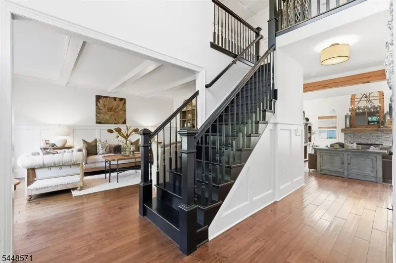 1 Pendleton Ct, Clinton, NJ 08801 - #2