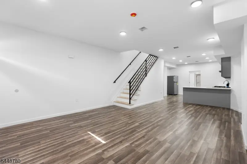 43.5 Cortland St, Newark, NJ 07105 - #2