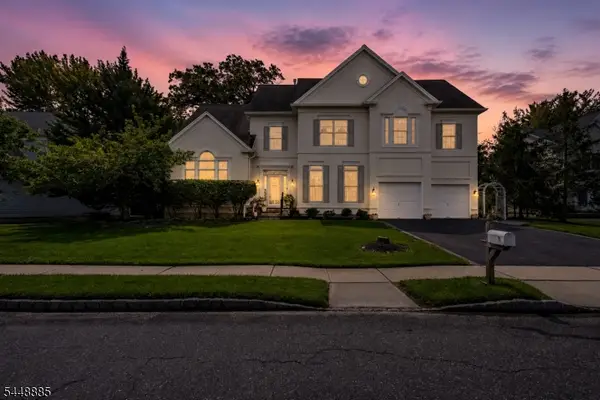 18 Hartlander St, East Brunswick Twp., NJ 08816