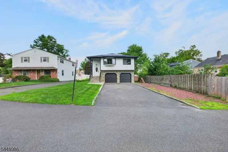 202 Tuttle St, Dunellen, NJ 08812 - #3