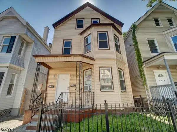 144 Steuben St, East Orange City, NJ 07018