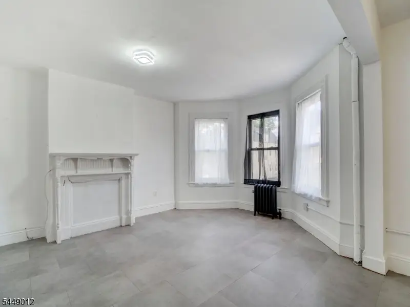 144 Steuben St, East Orange, NJ 07018 - #3