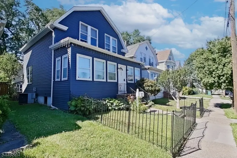229 E 1st St, Clifton, NJ 07011 - #2