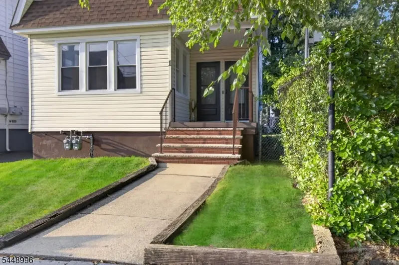 1 Hazel Ave, West Orange, NJ 07052 - #3