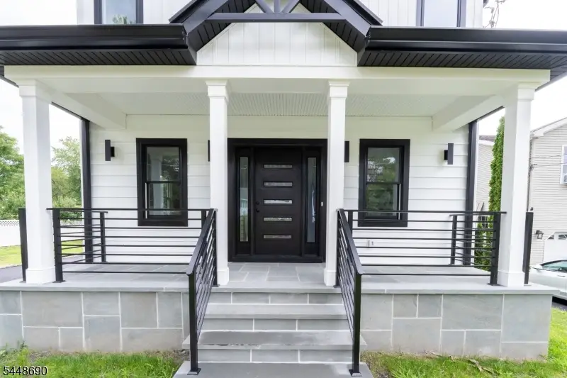 9 Hugenot St, East Hanover, NJ 07936 - #2