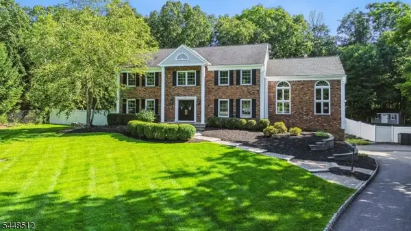 9 Revere Ct, Randolph Twp., NJ 07869