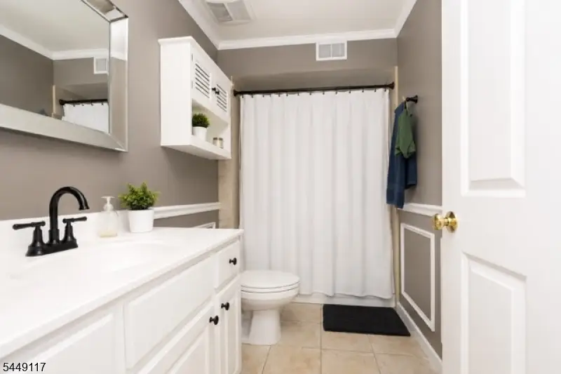 20 Mountain Ave #4, Paterson, NJ 07501 - #3