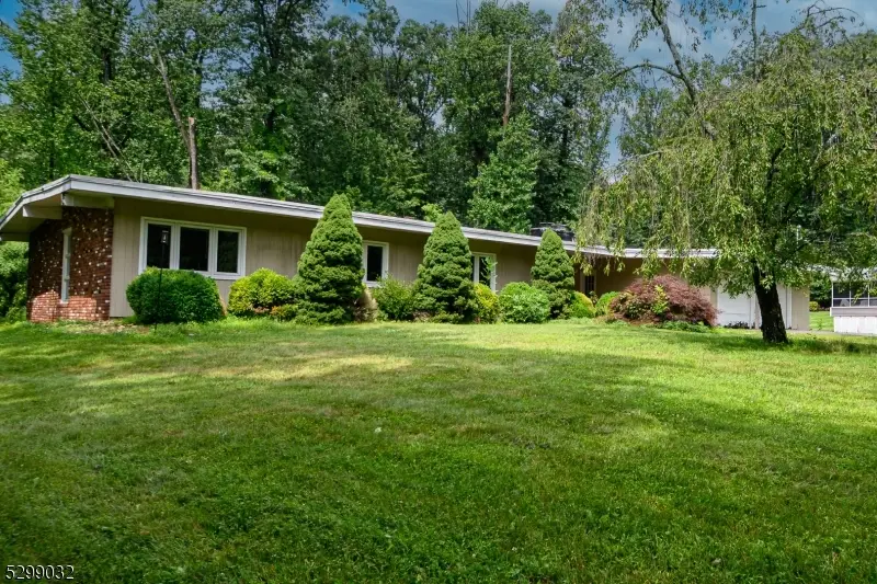 35 Glenwood Dr, Montville, NJ 07045 - #1