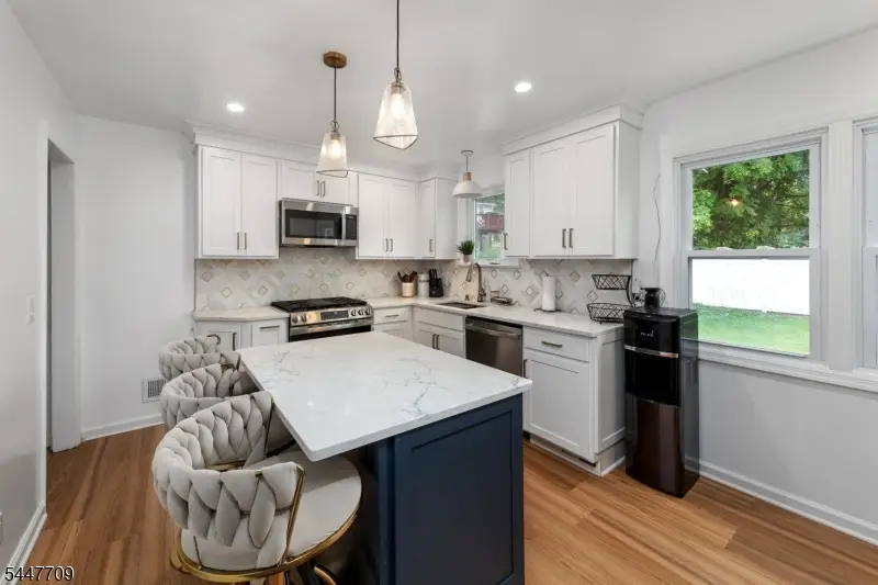 139 Hoover Ave, Bloomfield, NJ 07003 - #3