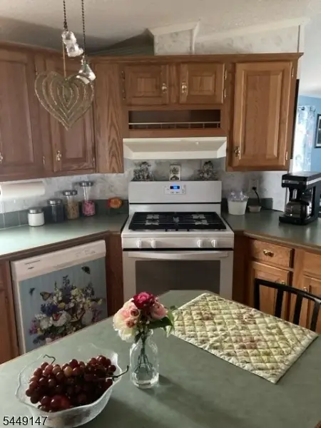 504 Kenbury, Branchburg, NJ 08876 - #2
