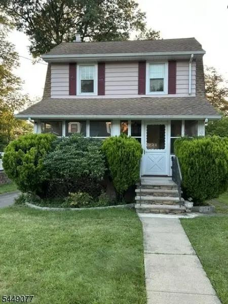 32 Hamilton Rd, Verona Twp., NJ 07044